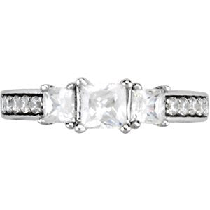14K White 7/8 CTW Diamond Engagement Ring