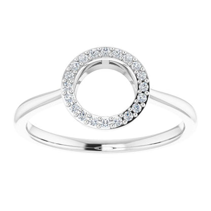 14K White 1/10 CTW Diamond Circle Ring