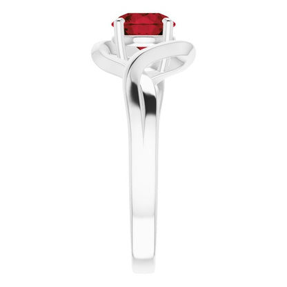 14K White Mozambique Garnet Ring